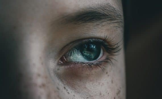 l'acupuncture pour les yeux et les maladies oculaires